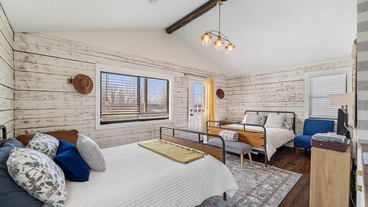 Photo of Bedroom in Thompson