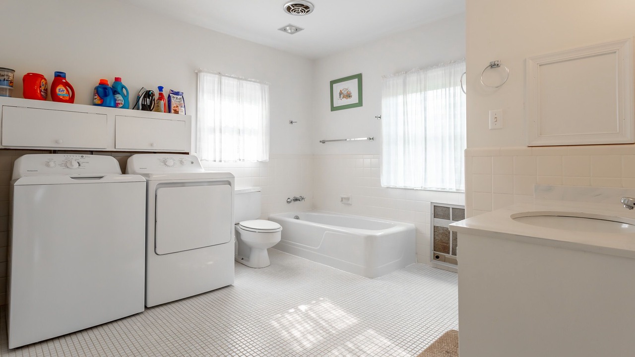 Photo of Bathroom in The Pines
