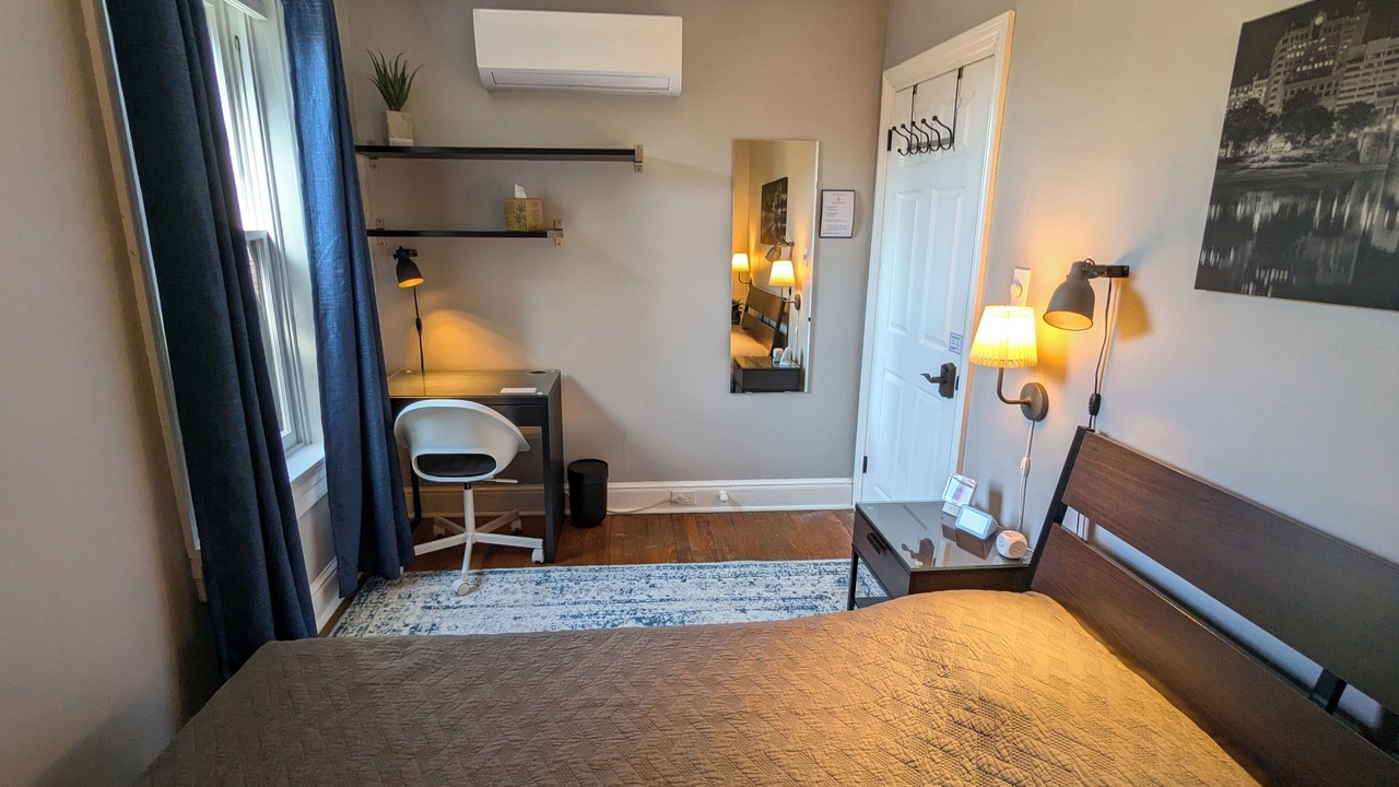 Photo of Bedroom in Harrisburg - Hershey