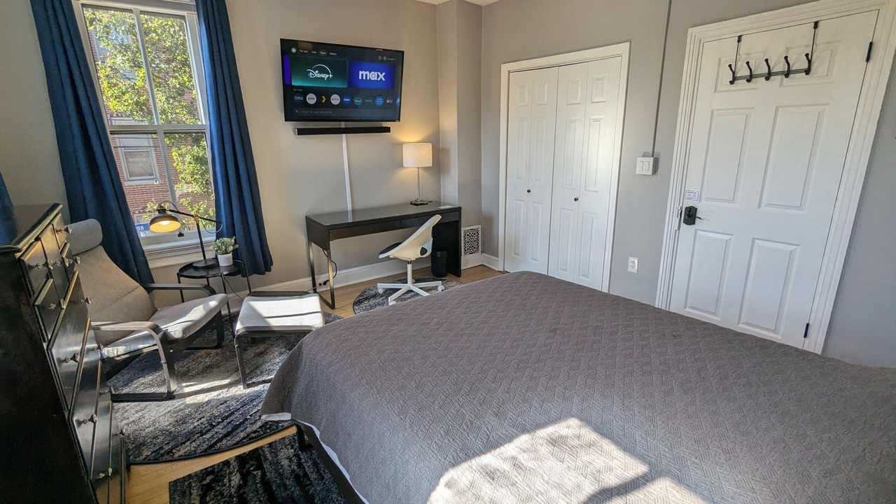 Photo of Bedroom in Harrisburg - Hershey
