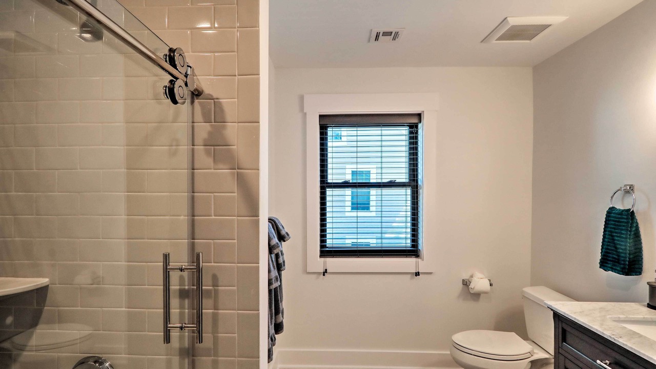 Photo of Bathroom in Red Bank