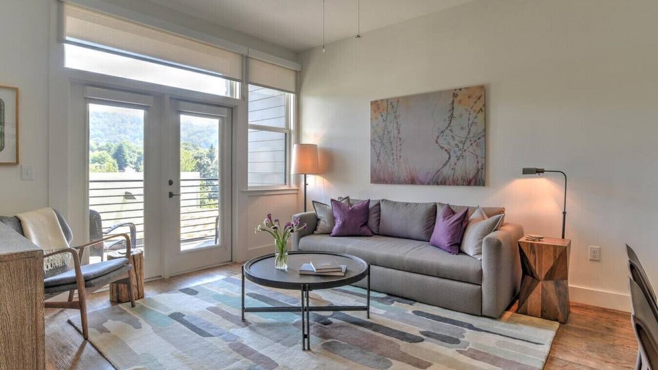 Photo of Livingroom in Kenilworth