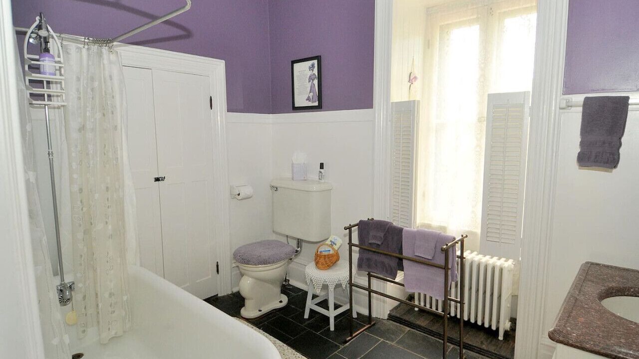 Photo of Bathroom in Berkeley Springs