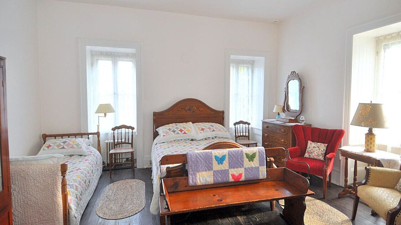 Photo of Bedroom in Berkeley Springs