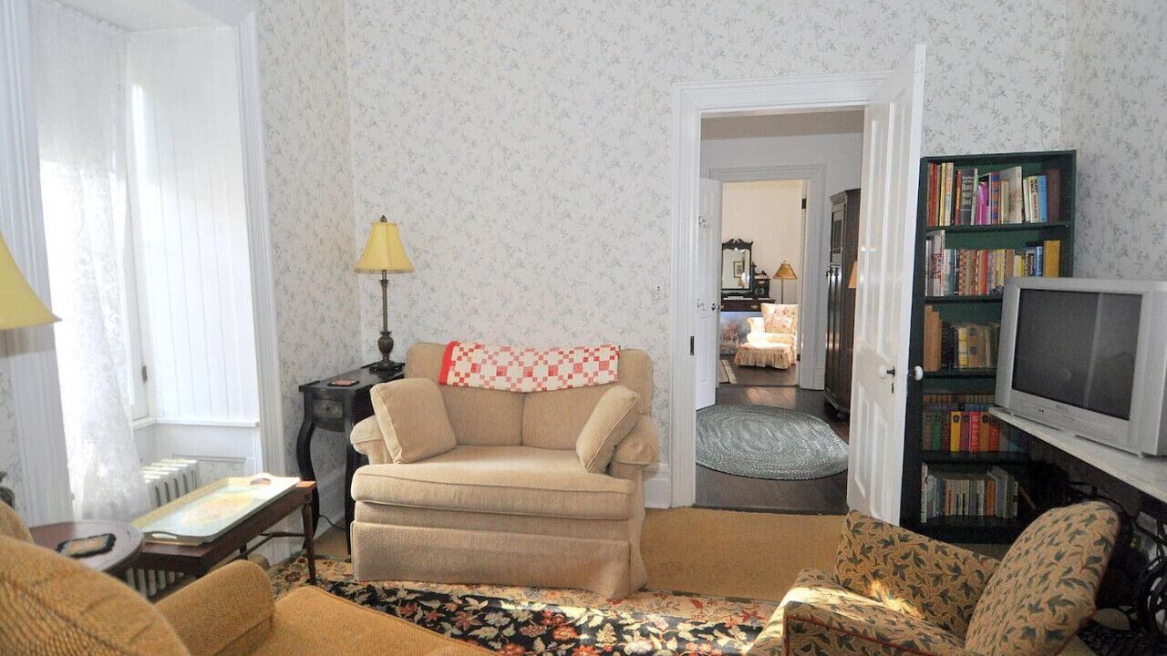 Photo of Livingroom in Berkeley Springs