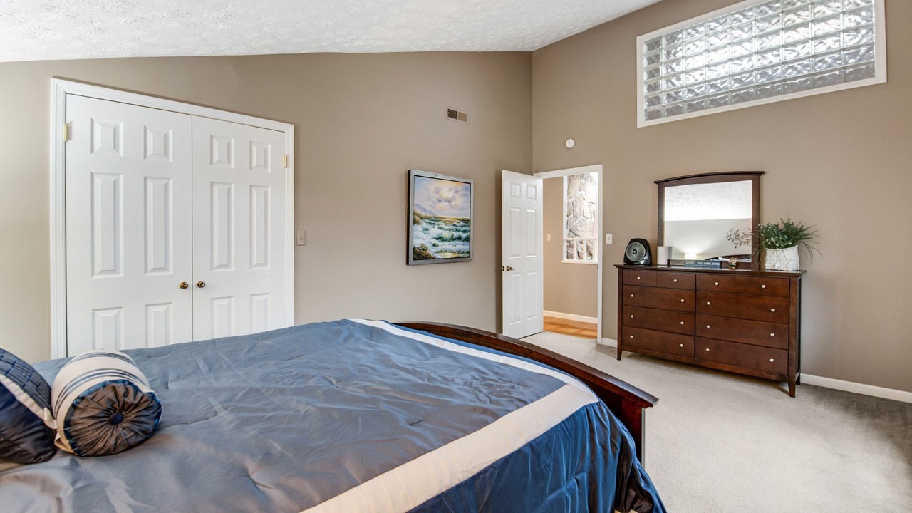 Photo of Bedroom in Jefferson City