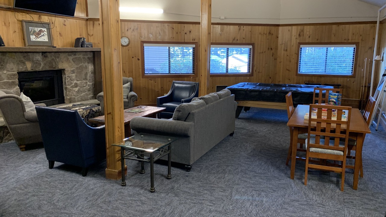 Photo of Livingroom in Snowshoe