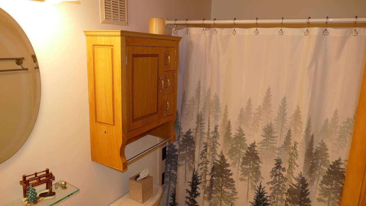Photo of Bathroom in Crellin