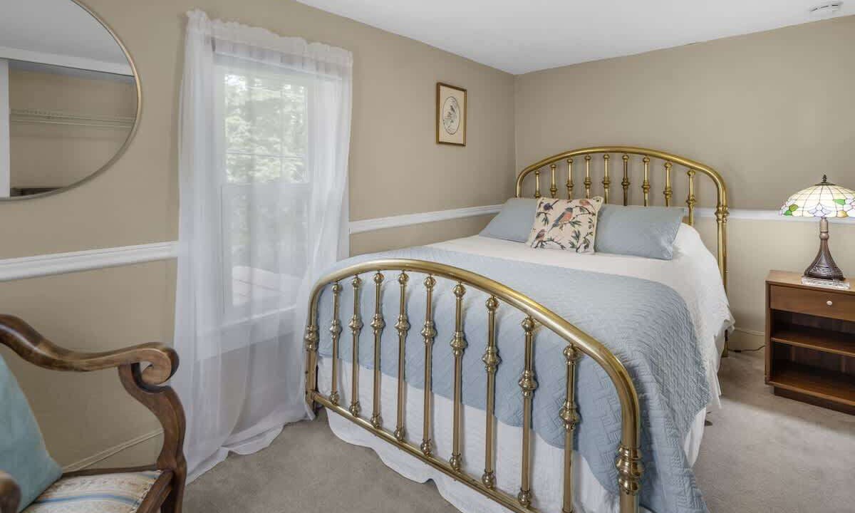 Photo of Bedroom in Ithaca