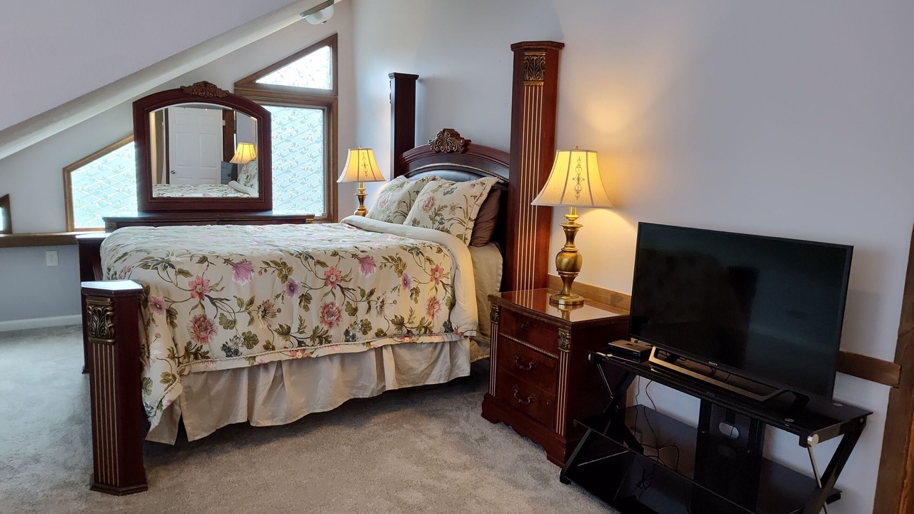 Photo of Bedroom in Marion Station