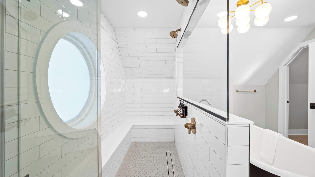 Photo of Bathroom in Mount Adams
