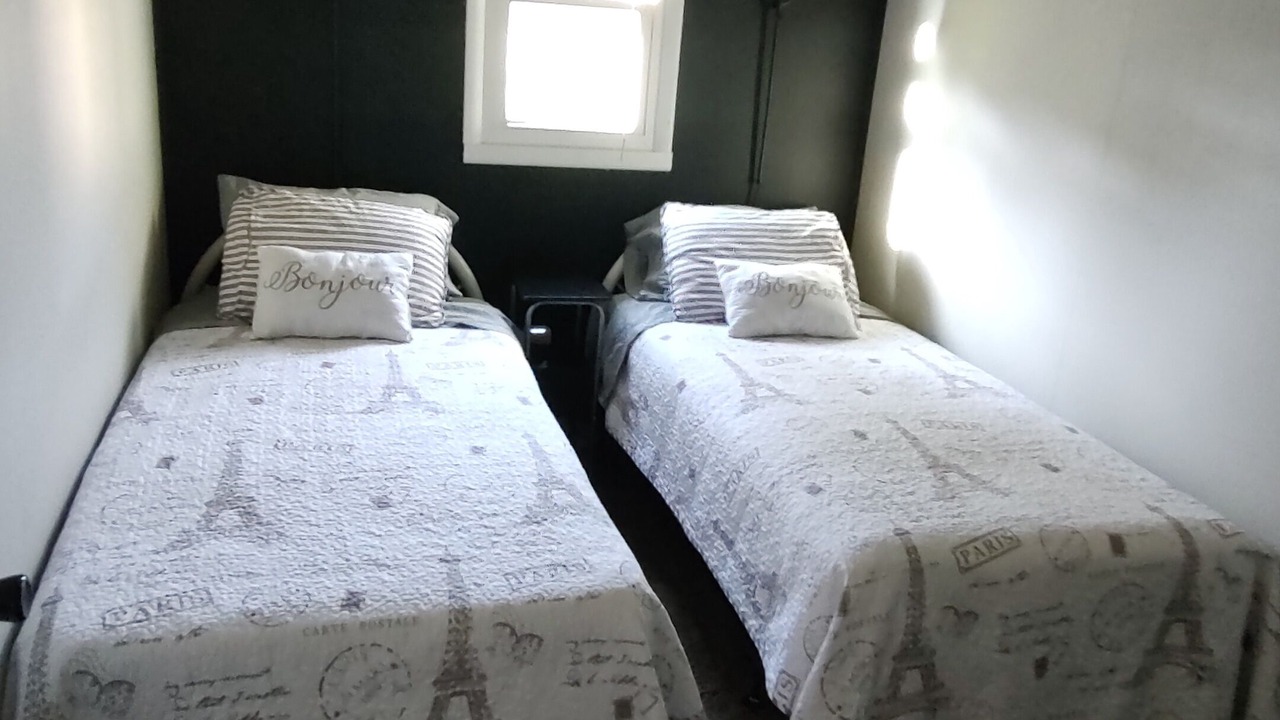Photo of Bedroom in Reinholds