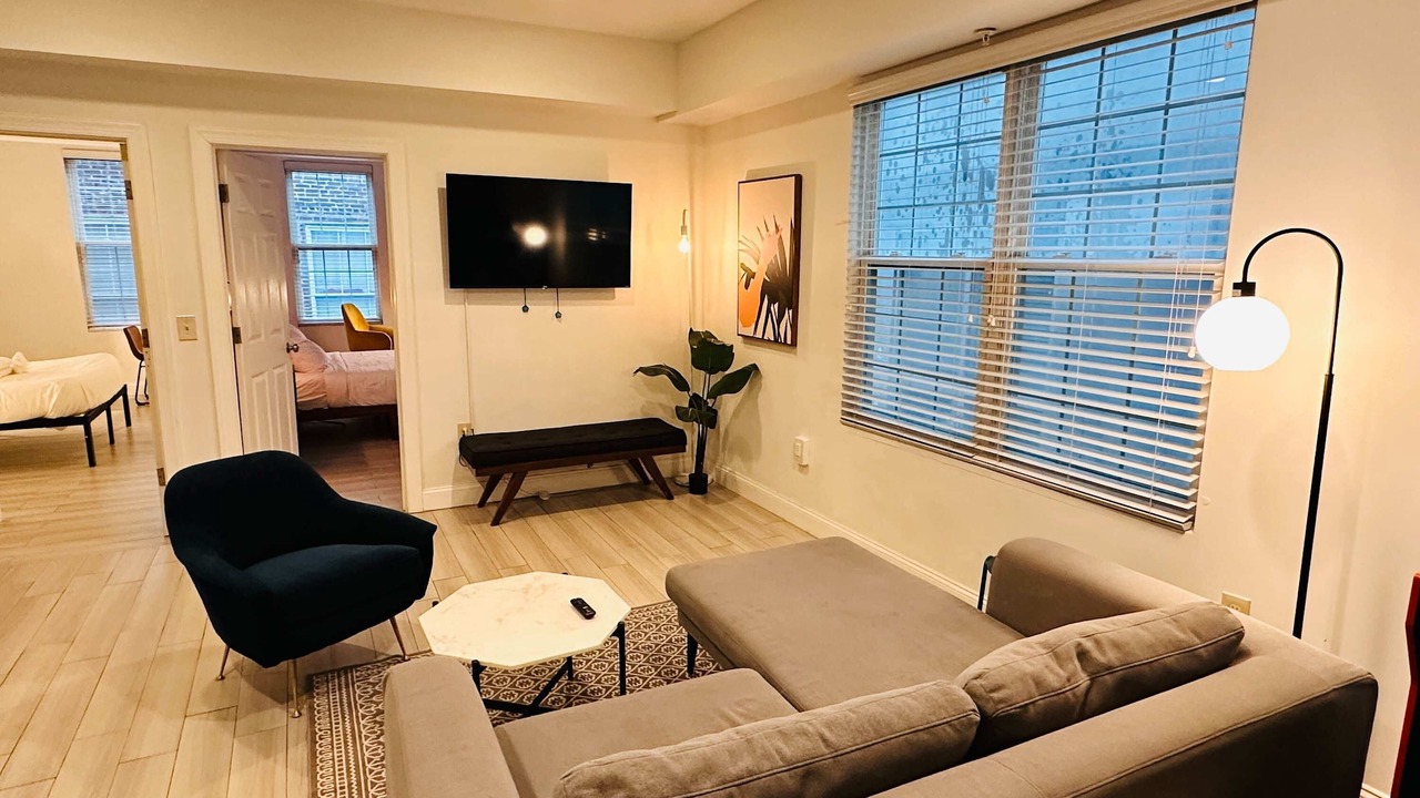 Photo of Livingroom in Chinatown