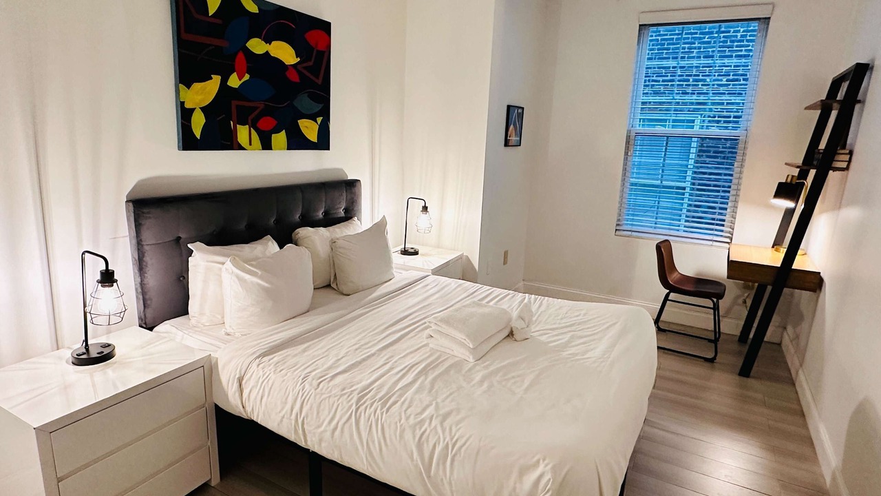 Photo of Bedroom in Chinatown