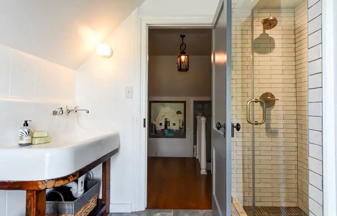 Photo of Bathroom in Berryville