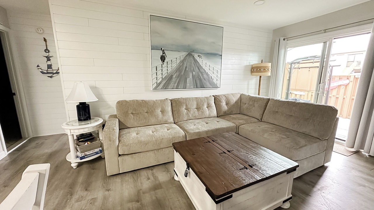 Photo of Livingroom in North Ocean City