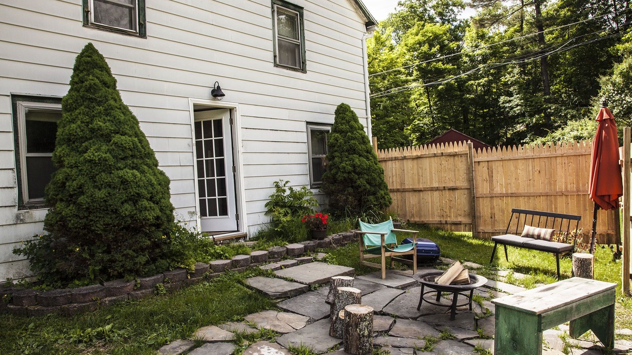 Photo of Patio Balcony in Mount Marion