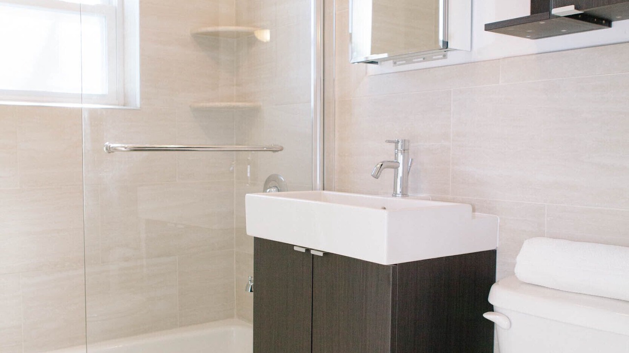 Photo of Bathroom in Weehawken