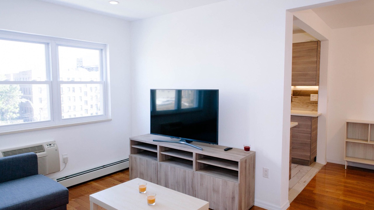 Photo of Livingroom in Weehawken