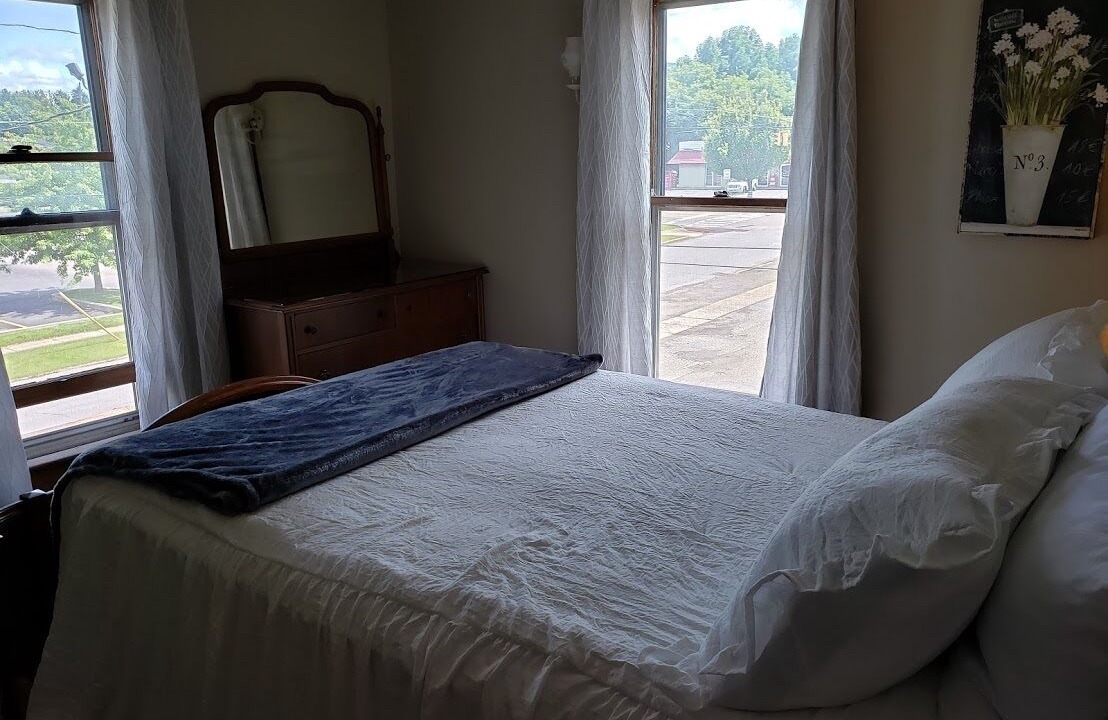 Photo of Bedroom in Olean