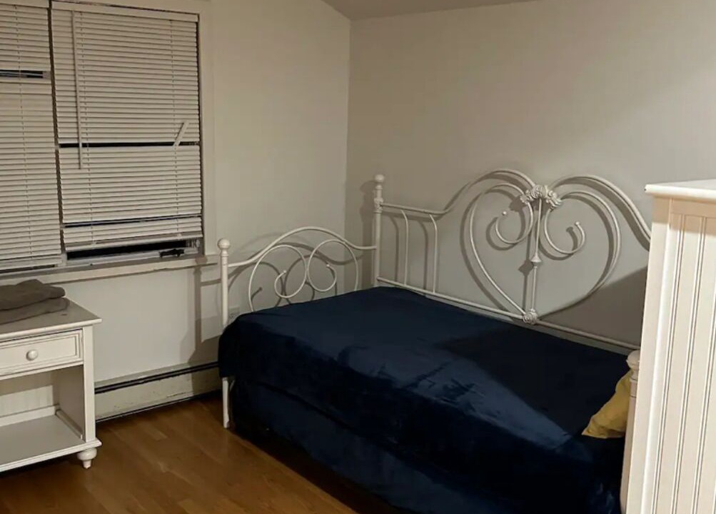 Photo of Bedroom in Belmar
