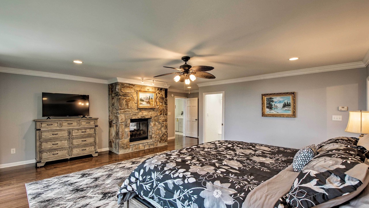 Photo of Bedroom in Missionary Ridge