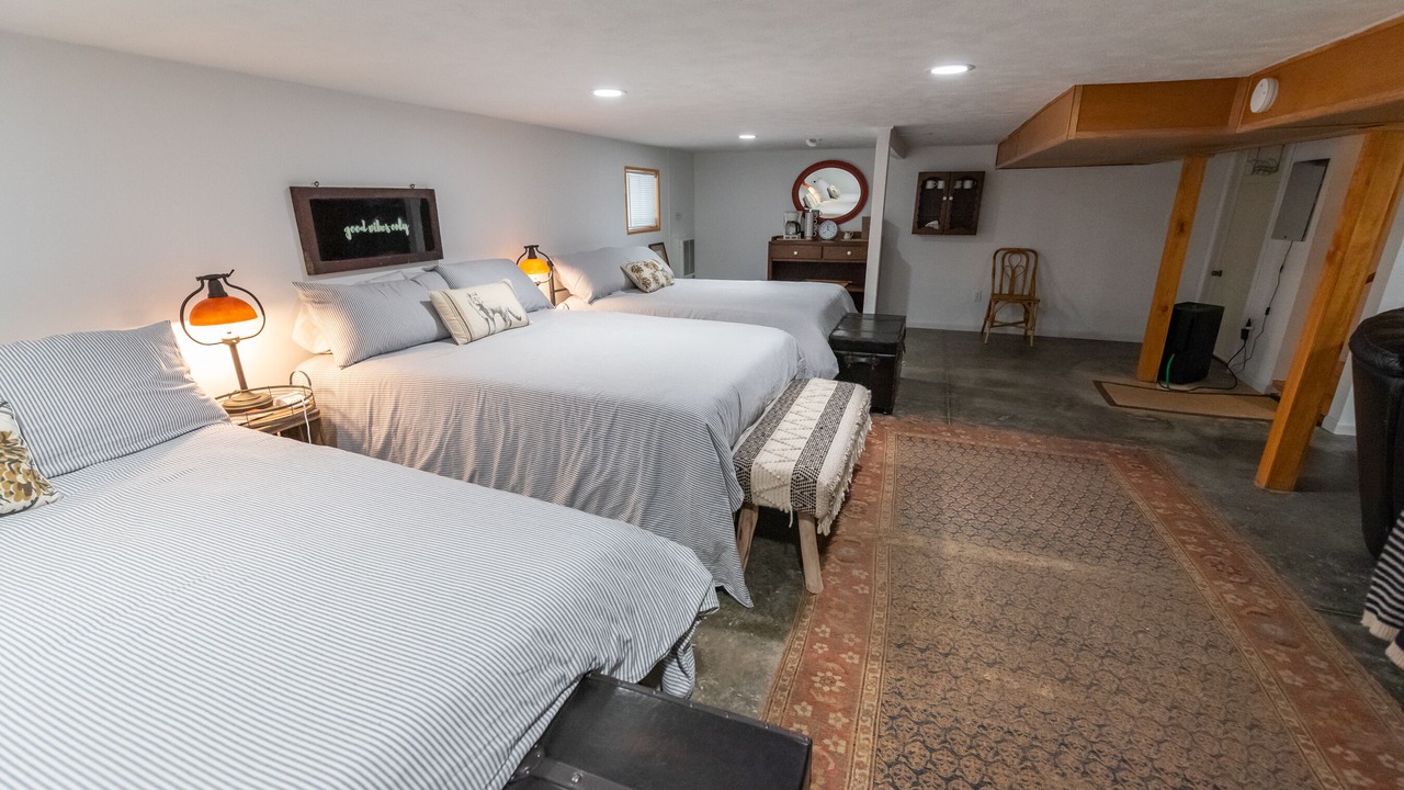 Photo of Bedroom in Cambridge Springs
