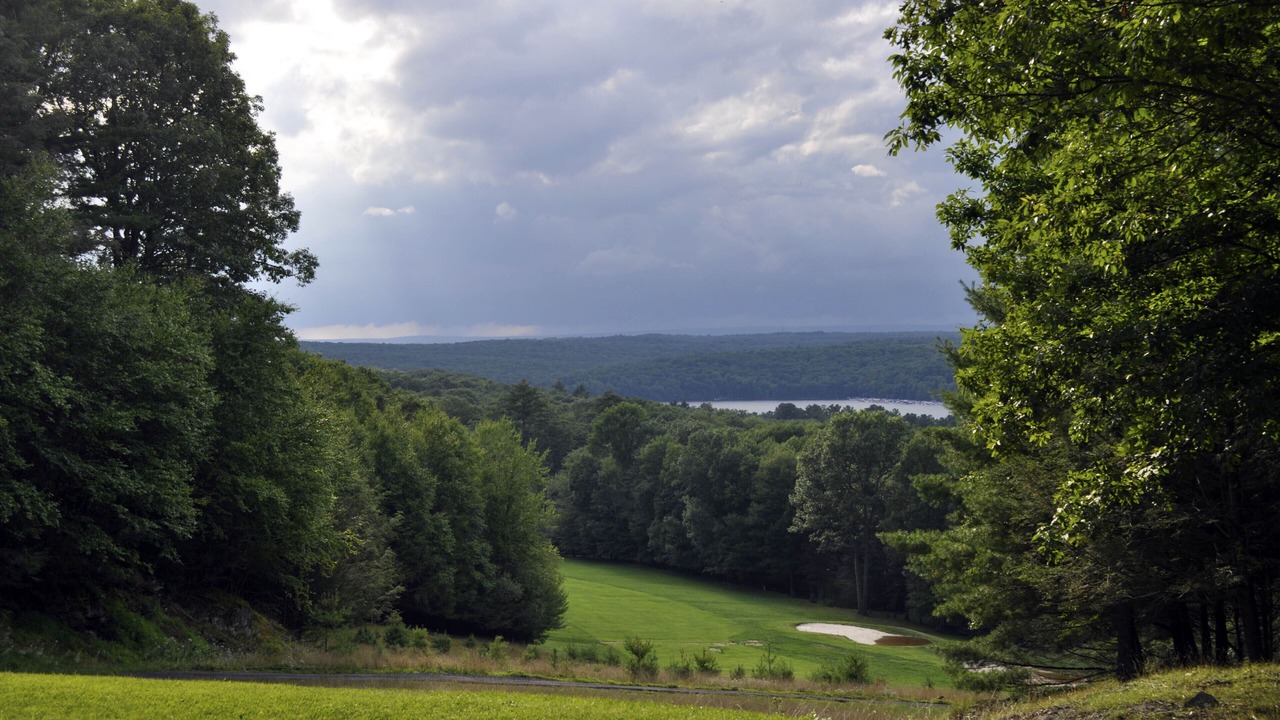 Photo of Outdoor in Greentown