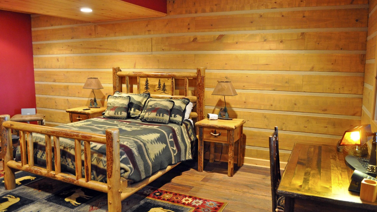 Photo of Bedroom in Greentown