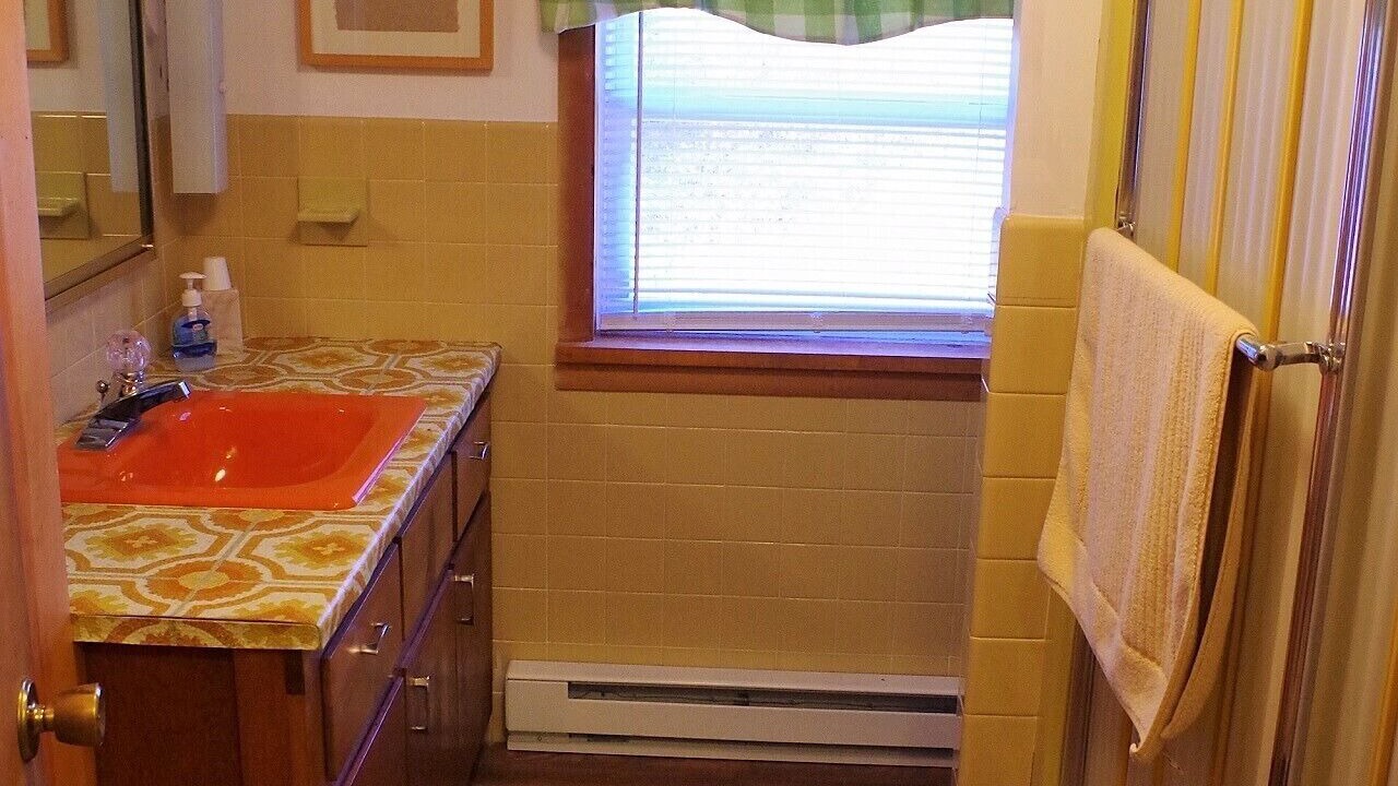 Photo of Bathroom in Laporte