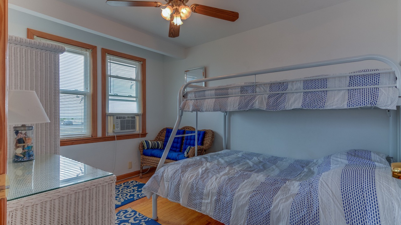 Photo of Bedroom in Ortley Beach