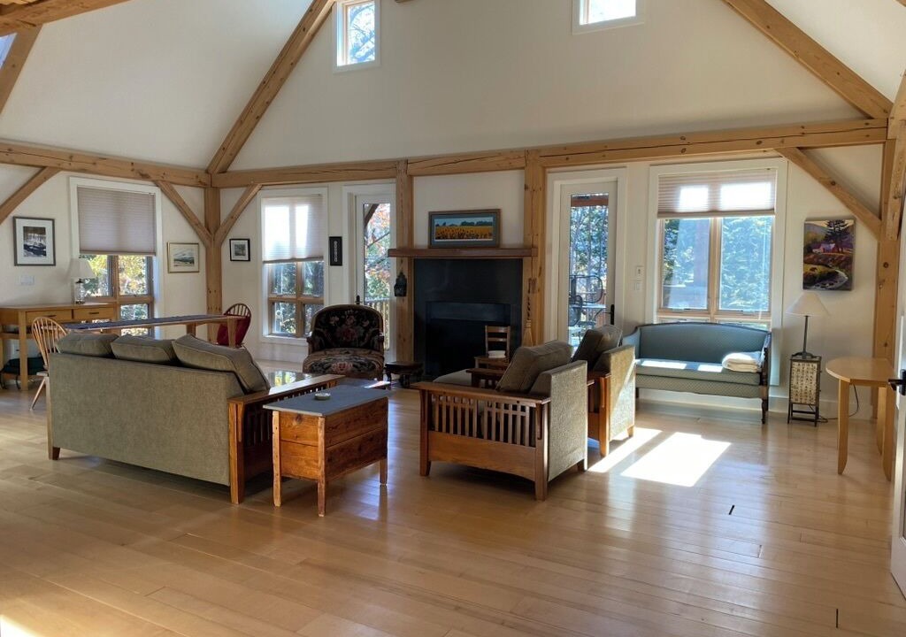 Photo of Livingroom in East Stroudsburg