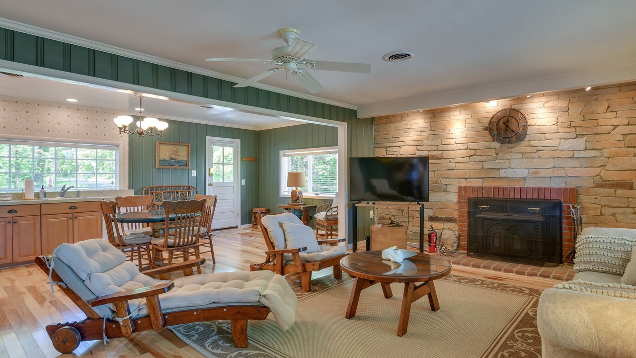 Photo of Livingroom in Annapolis