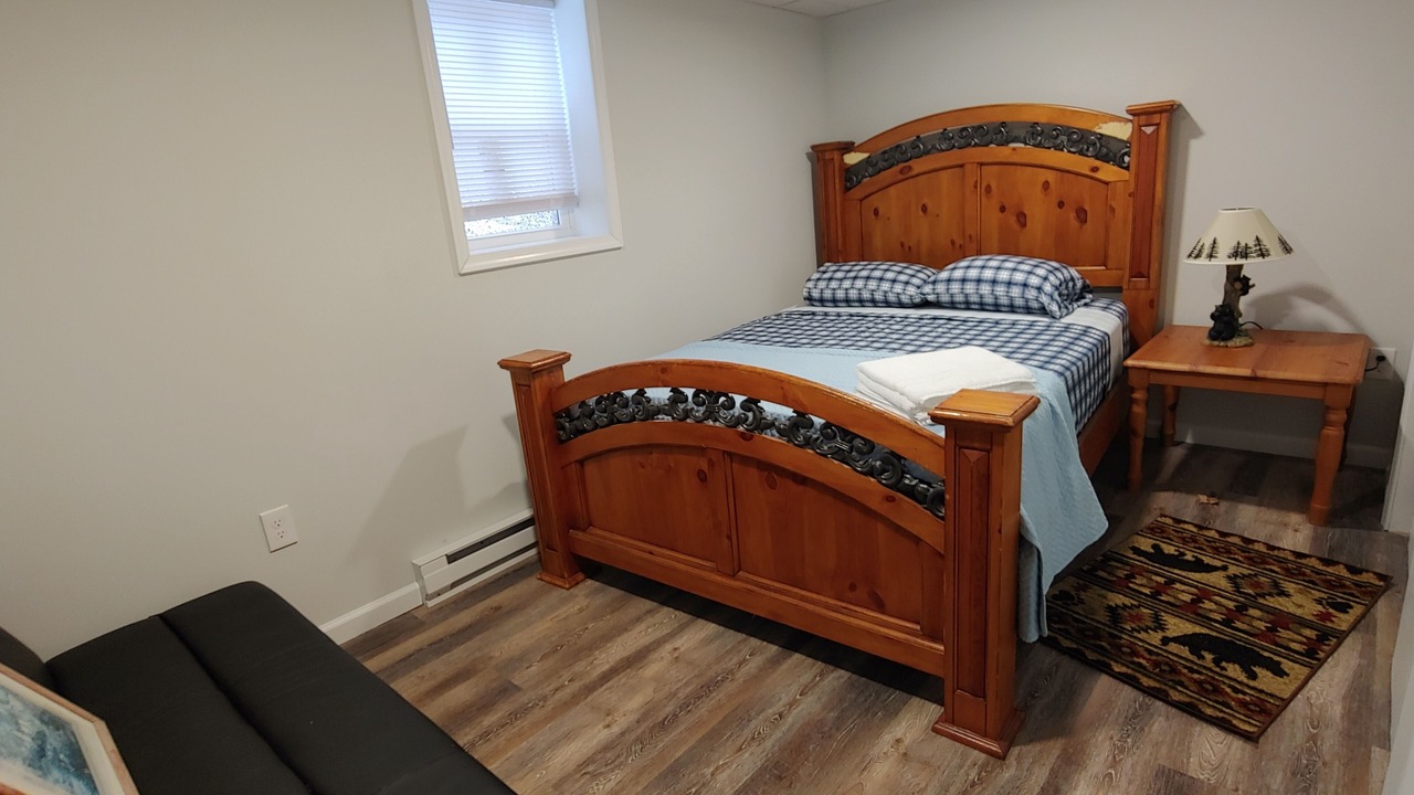 Photo of Bedroom in Mount Pocahontas