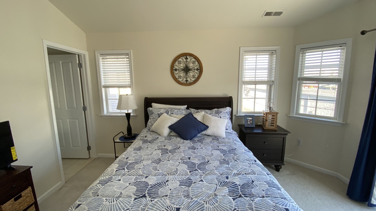 Photo of Bedroom in North End