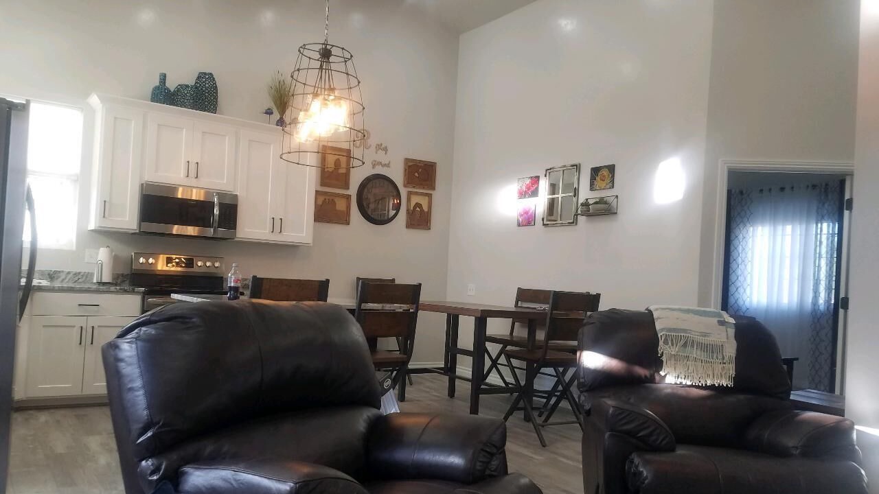 Photo of Livingroom in Green River