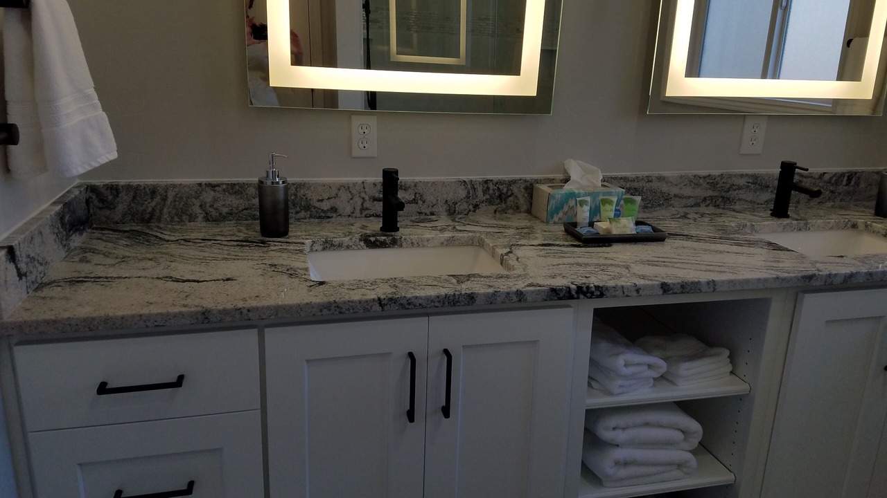 Photo of Bathroom in Green River