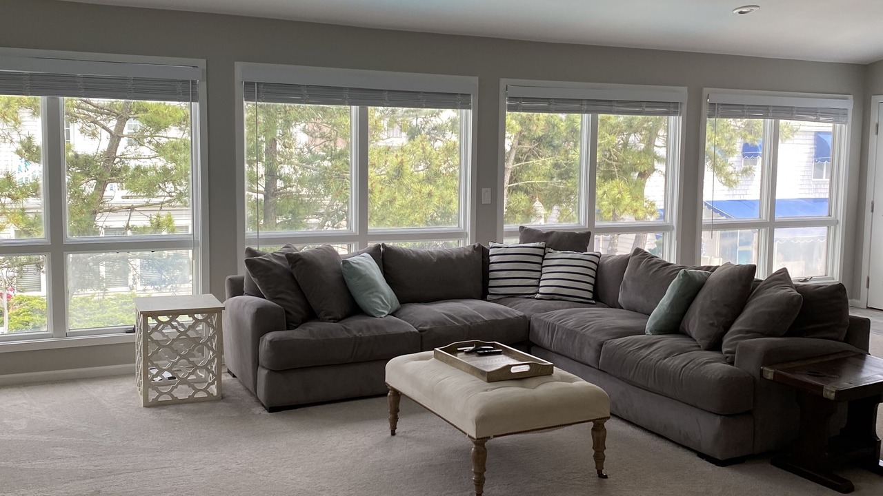 Photo of Livingroom in Mantoloking