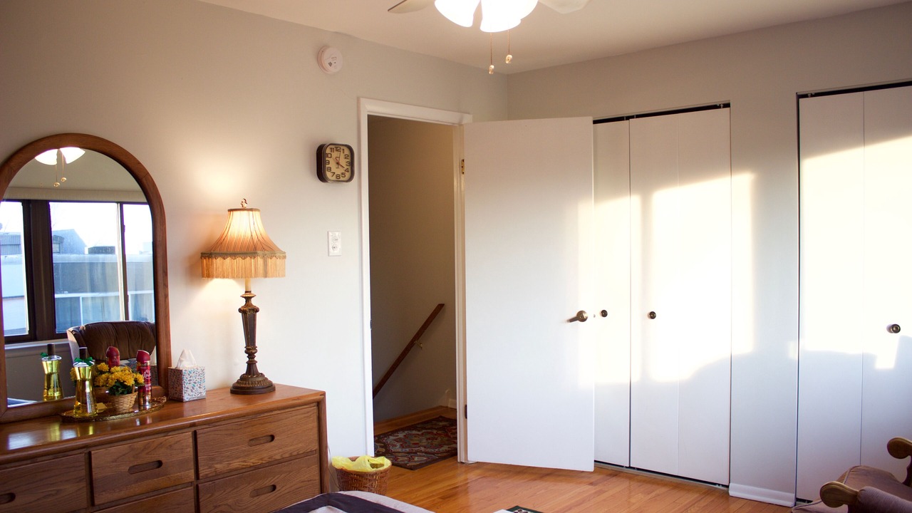Photo of Bedroom in Washington Square West