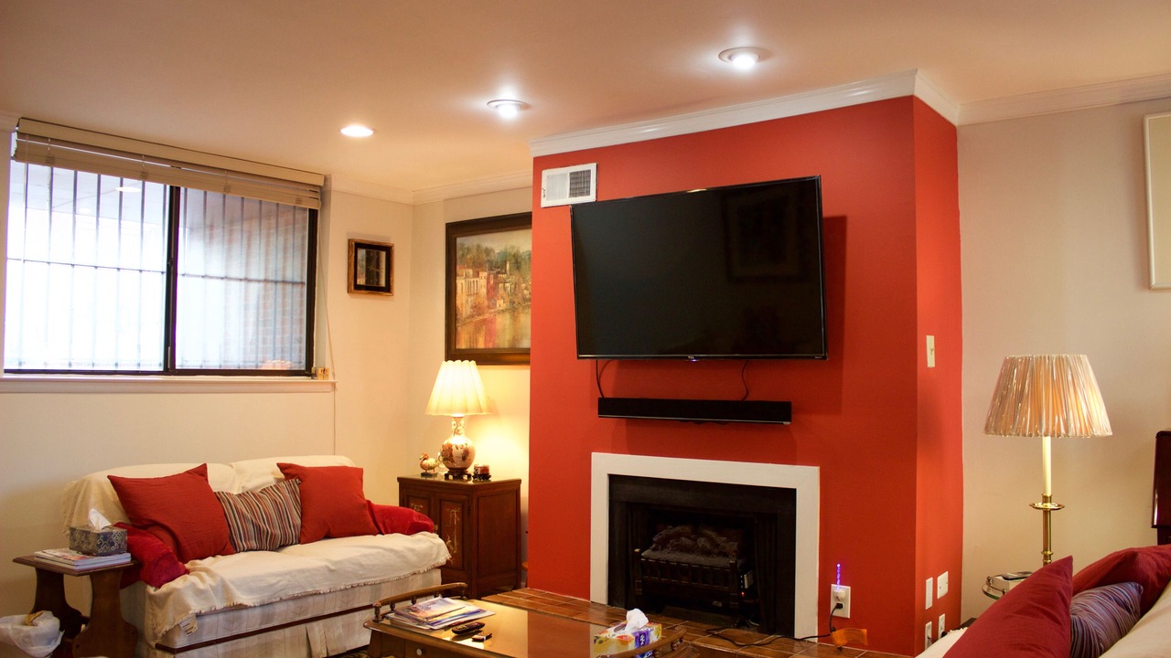 Photo of Livingroom in Washington Square West