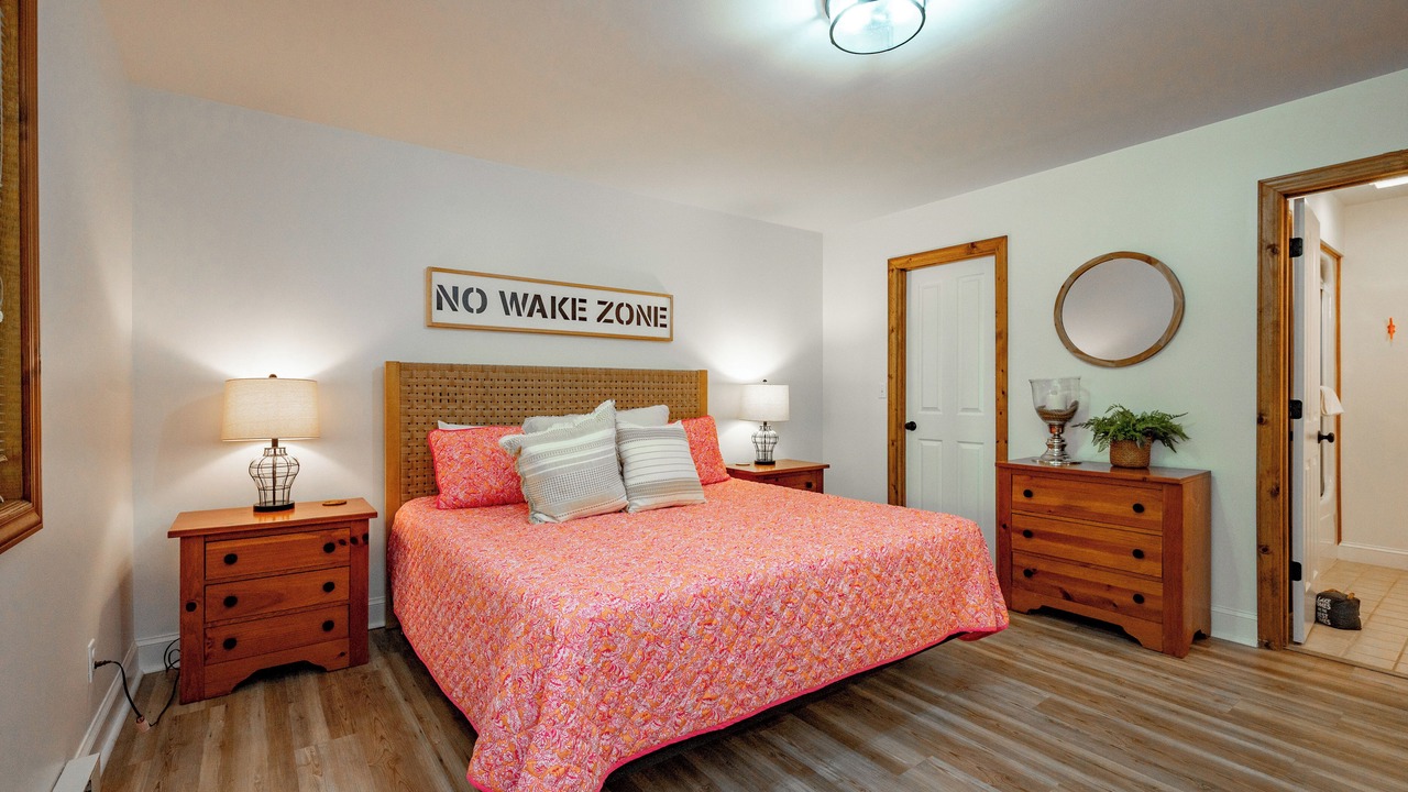 Photo of Bedroom in Blakeslee
