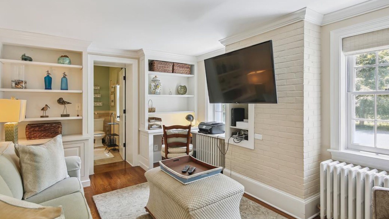 Photo of Bedroom in Easton