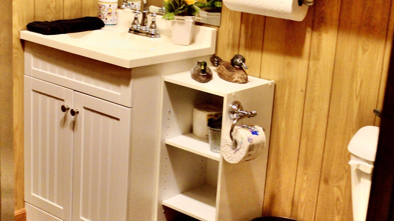Photo of Bathroom in Hiawatha