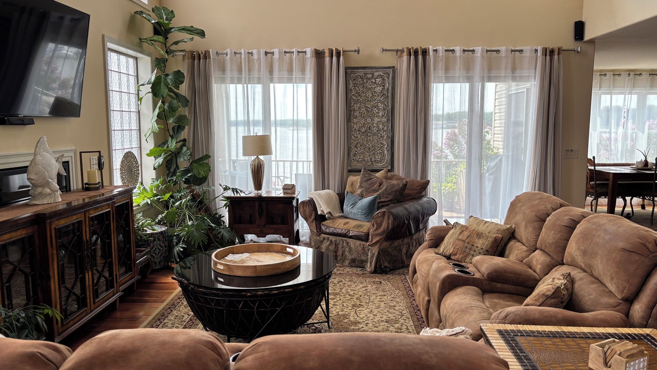Photo of Livingroom in Elkton
