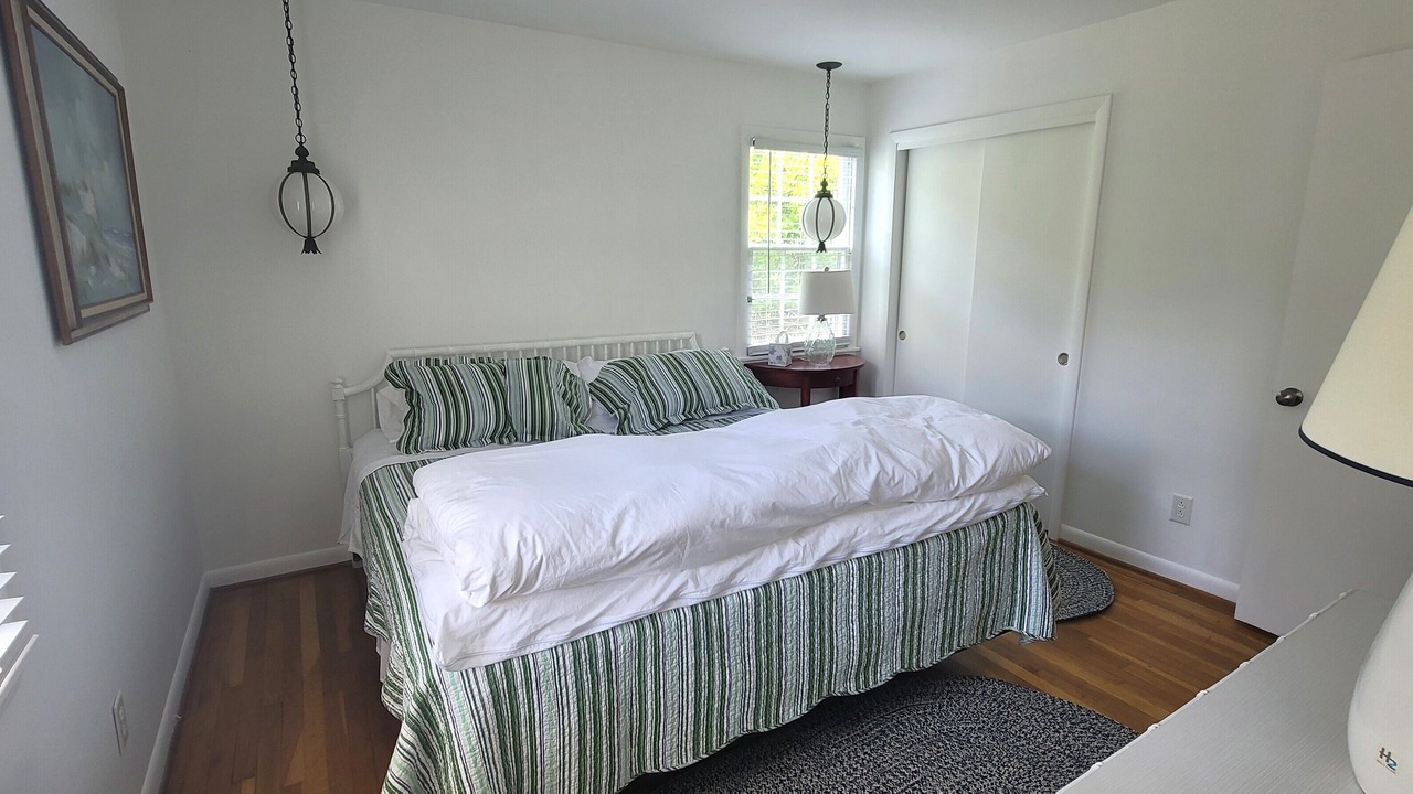 Photo of Bedroom in North Shores