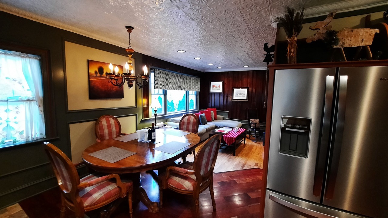 Photo of Bedroom in Lambertville