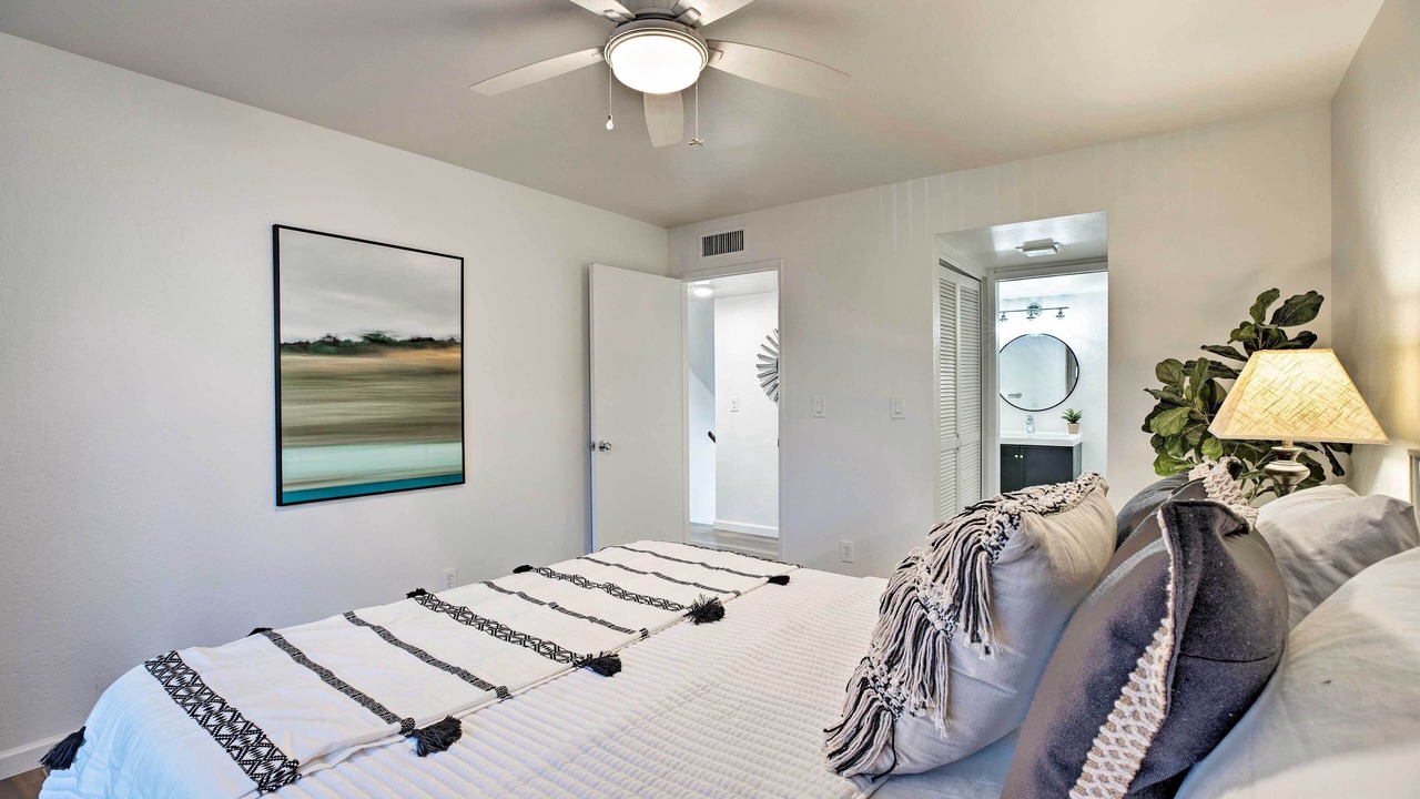Photo of Bedroom in The Lakes