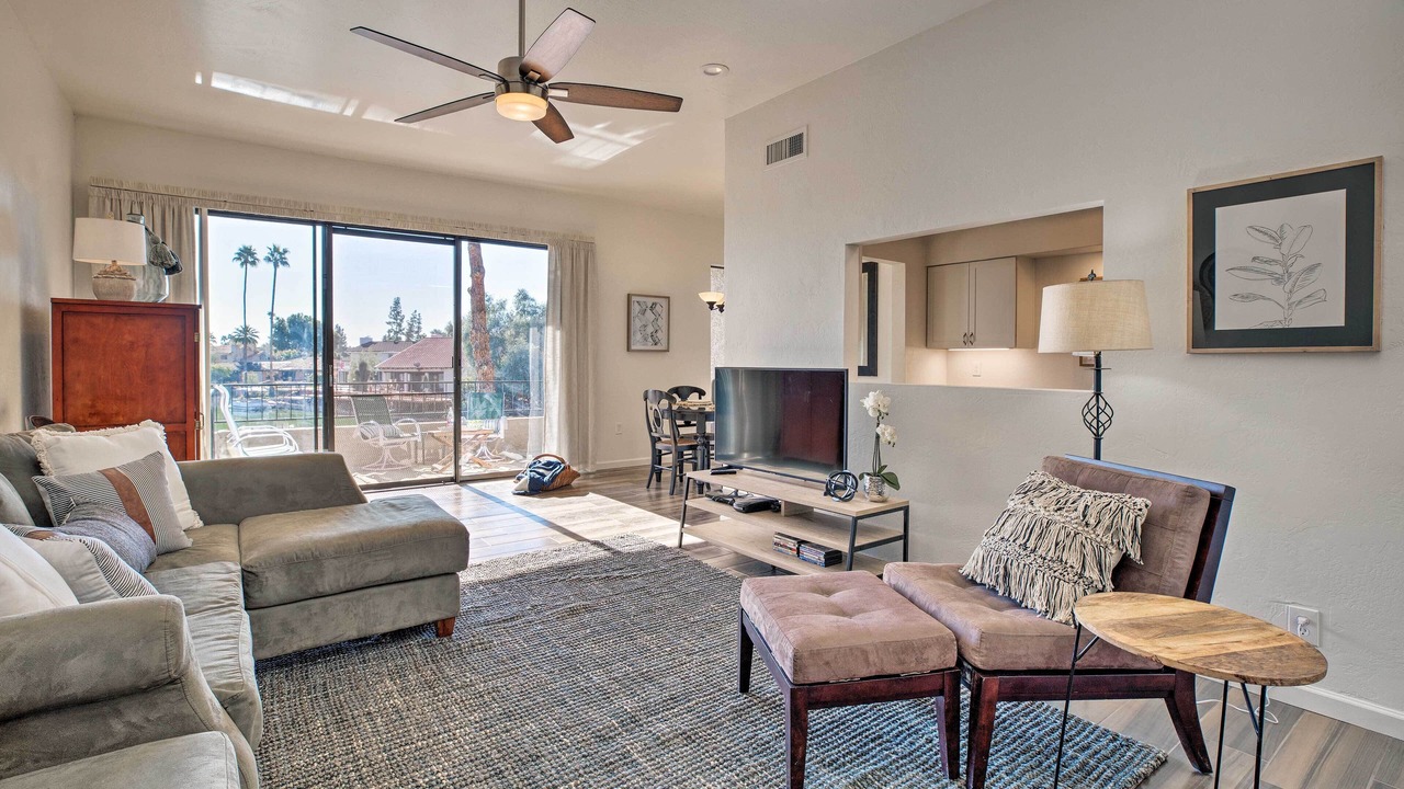 Photo of Livingroom in The Lakes