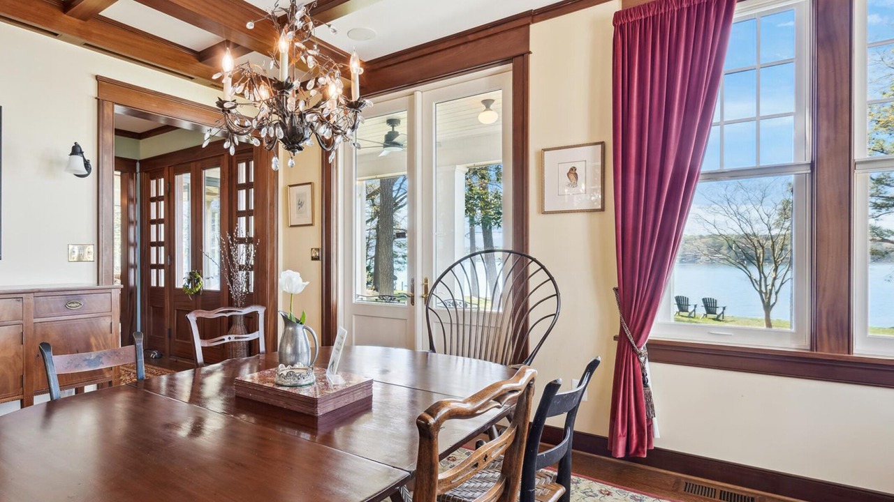 Photo of Livingroom in St. Michaels