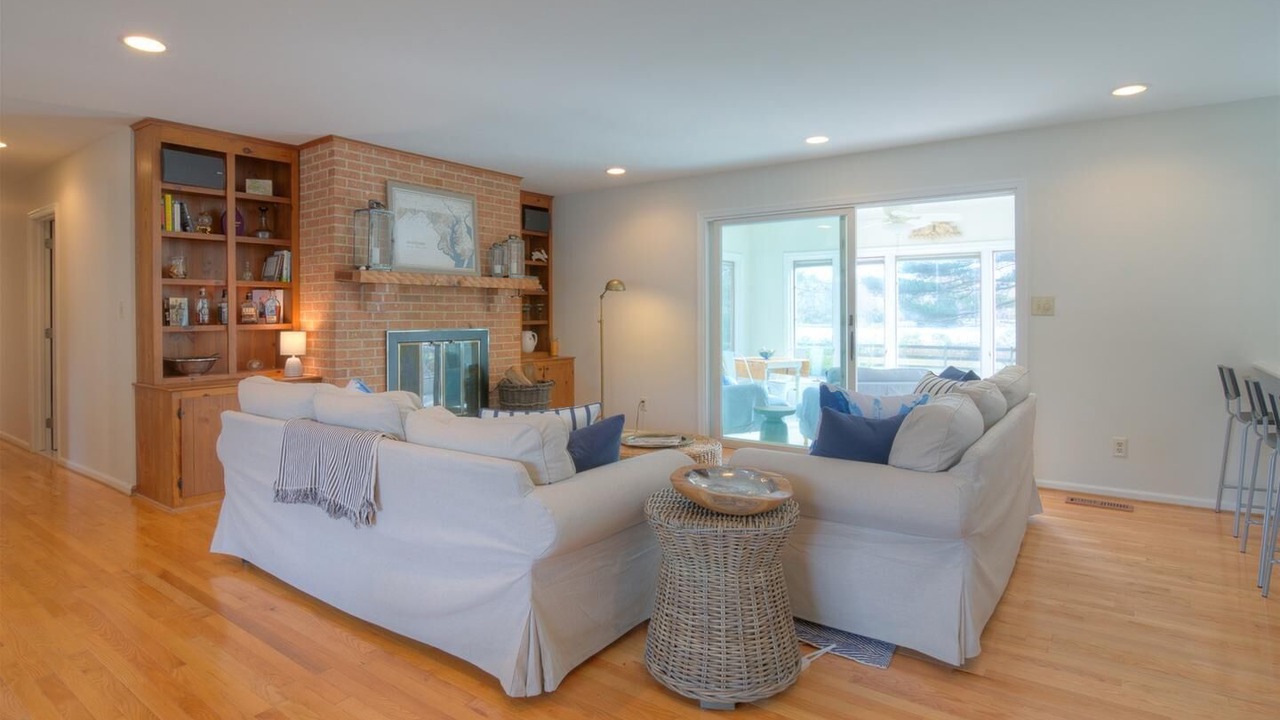Photo of Livingroom in St. Michaels